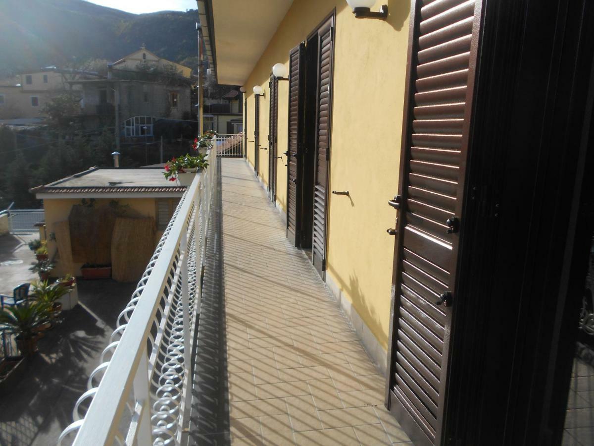 Appartamento Mare E Monti Pimonte Bagian luar foto